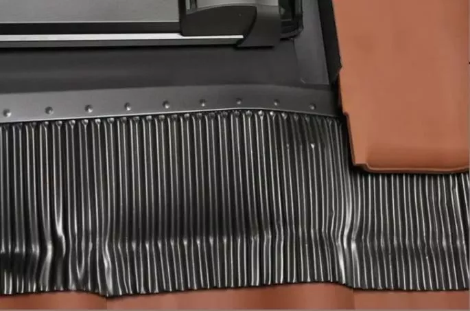 Изоляционный оклад ROTO EDR Rx WD 1x1 HZI 65х118 для высокопрофилированной кровли купить в екатеринбурге
