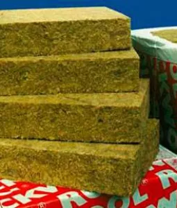 Базальтовая вата Rockwool по выгодной цене в ТД Кровельный, купить базальтовый утеплитель оптом, в розницу с доставкой в Санкт-Петербурге