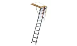 Складная металлическая чердачная лестница с поручнем Fakro LMK 70х130х280 см купить в екатеринбурге