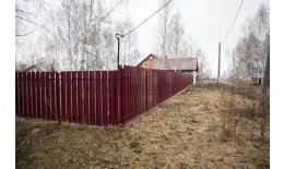 Штакетник П-образный A с прямым резом 0,4 PE RAL 3005 красное вино купить в екатеринбурге